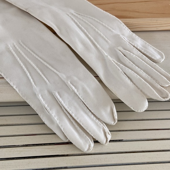 Womens Vintage White Church Dress-Up Fancy Easter Gloves - Picture 5 of 8